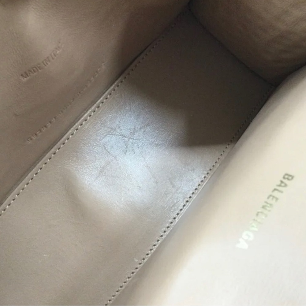LIKE NEW🔥BALENCIAGA Extra Small Hourglass Leather Top Handle Bag🔥 - Picture 12 of 14